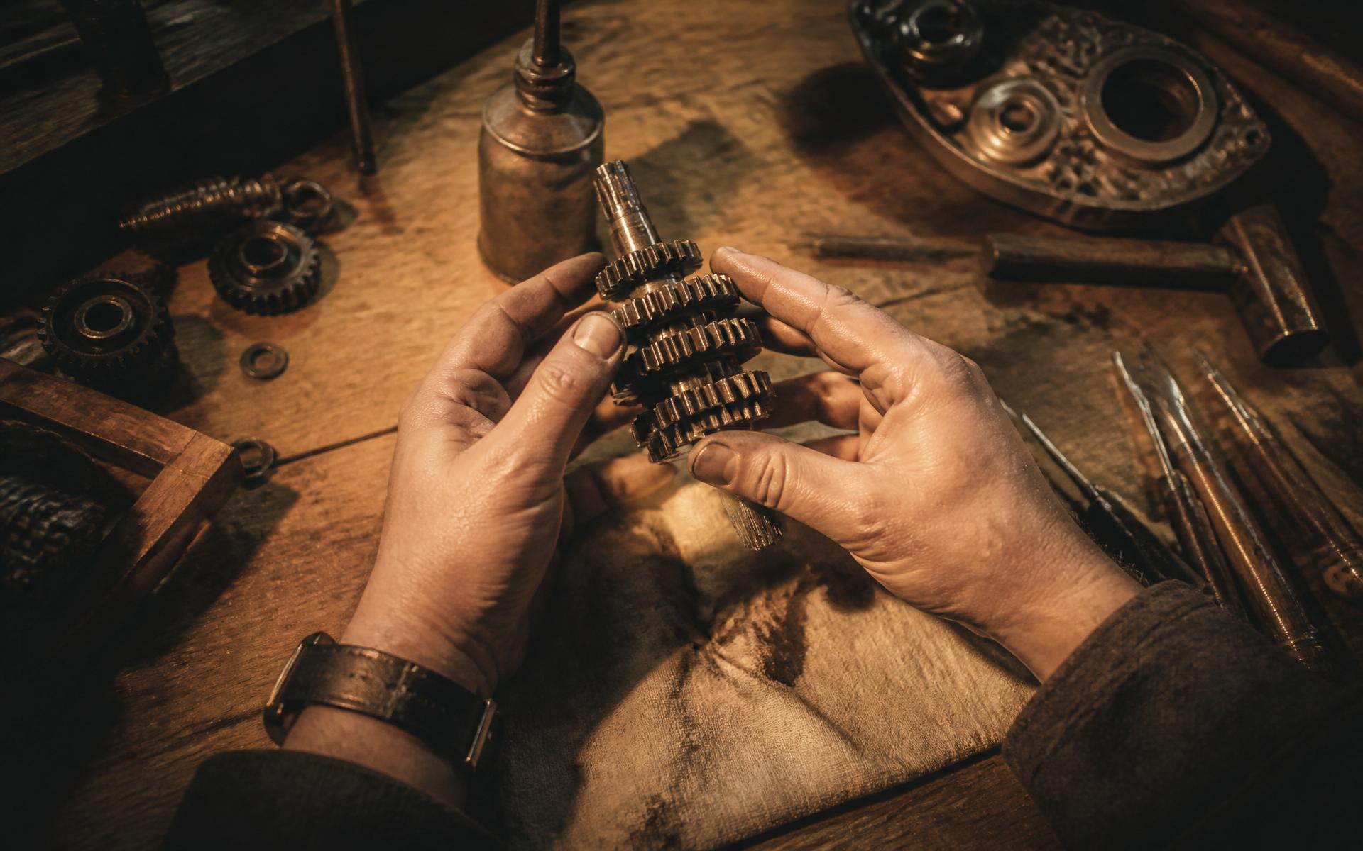 Egocentric perspective of human hands manipulating mechanical components
